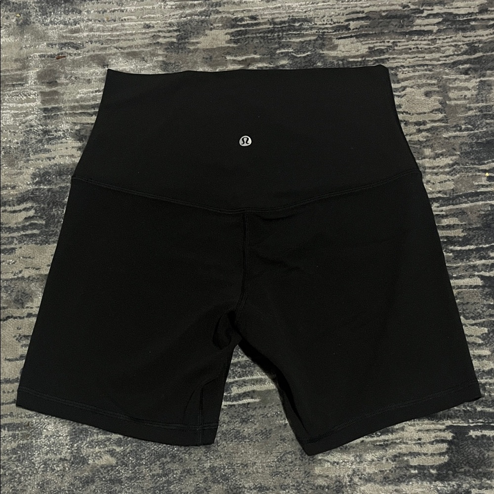 Black Lululemon Align shorts